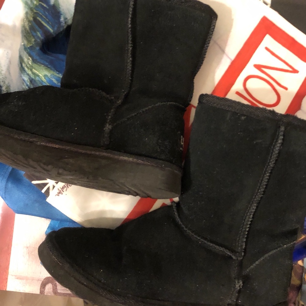 Ugg black boots